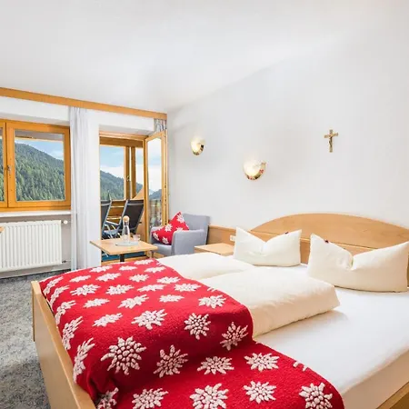 Hotel Langtaufererhof 4*