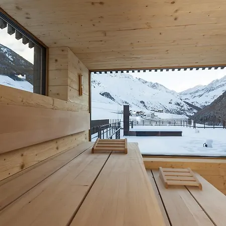 Langtaufererhof Hotel